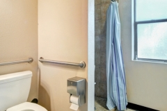 2-LS-9151-Bathroom